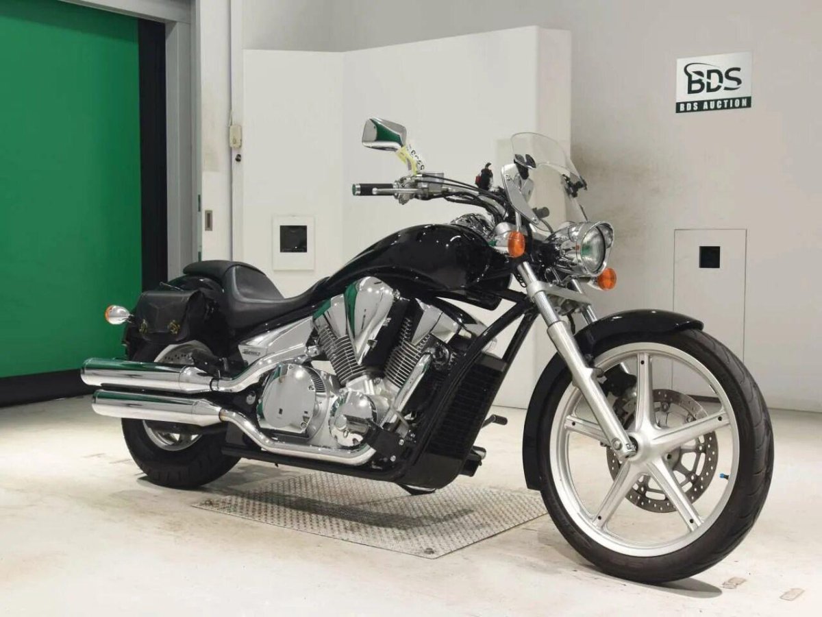 Honda vt1300cs Sabre