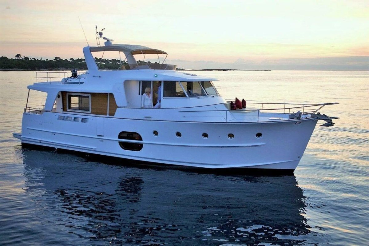 Beneteau Swift Trawler 52