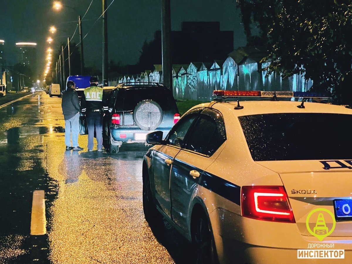 Полицейская машина