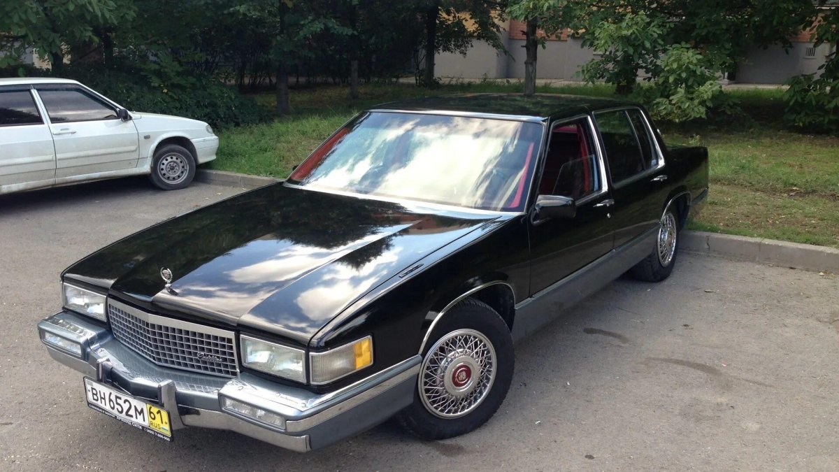 Кадиллак Девиль 1989