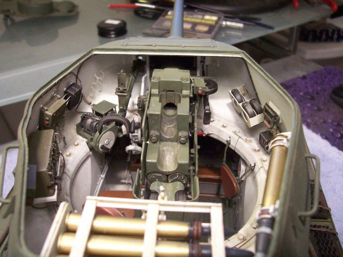 Т 34 85 внутри башни