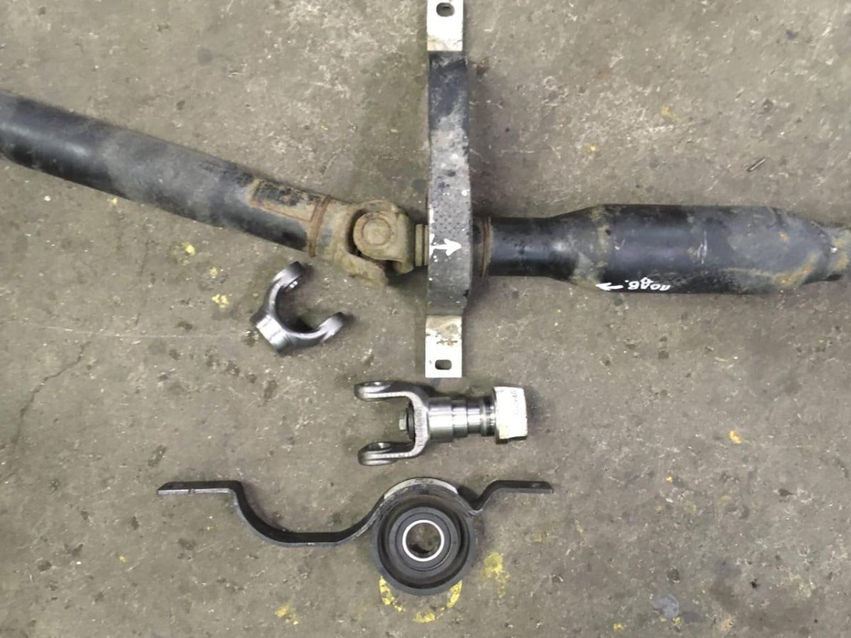 Подвесной подшипник Opel Insignia