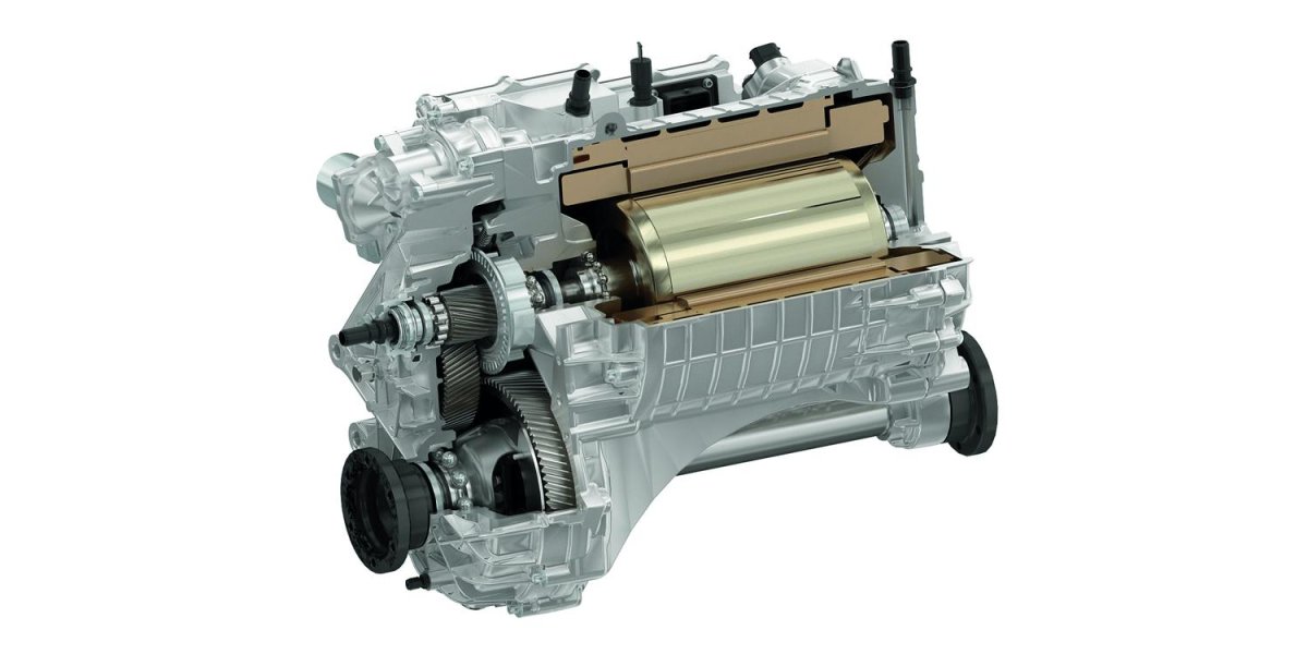 Электродвигатель автомобильный