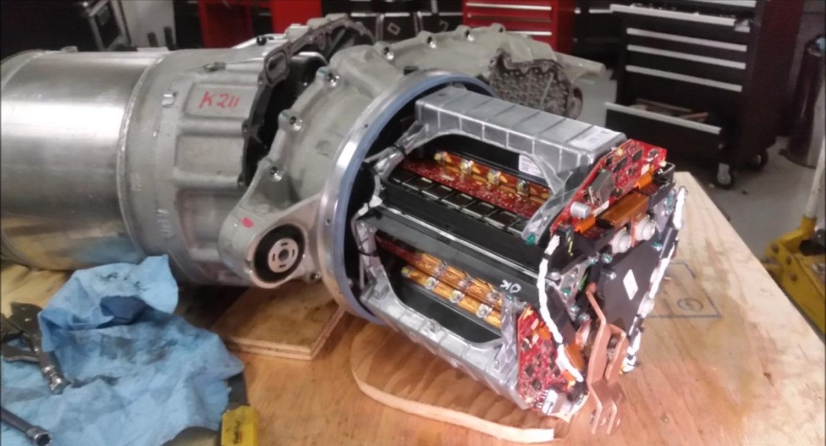 Электродвигатель Тесла 600 КВТ