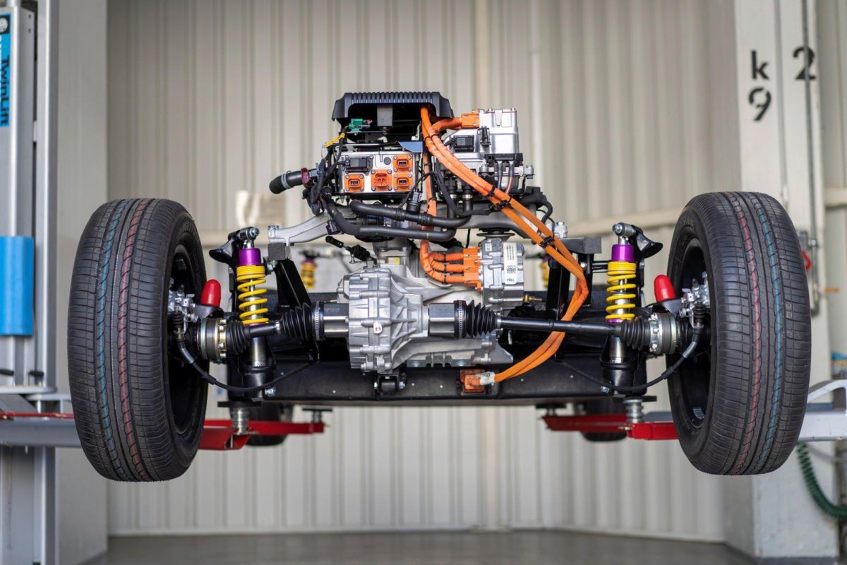 Электродвигатель для автомобиля