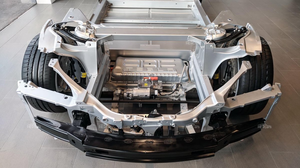 Электродвигатель Tesla model s