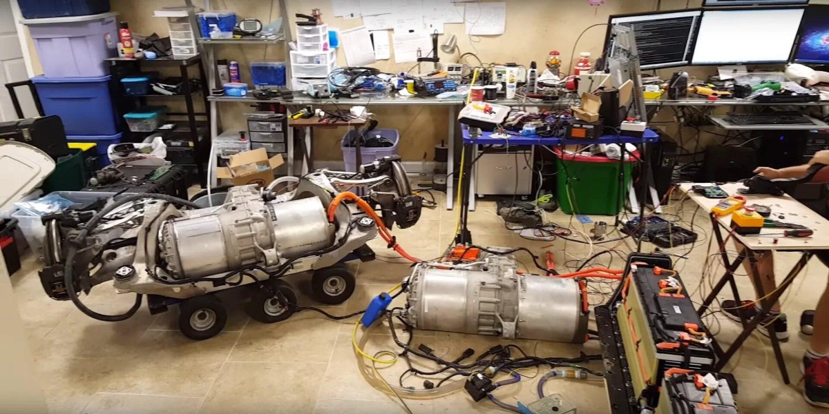 Мотор Tesla model