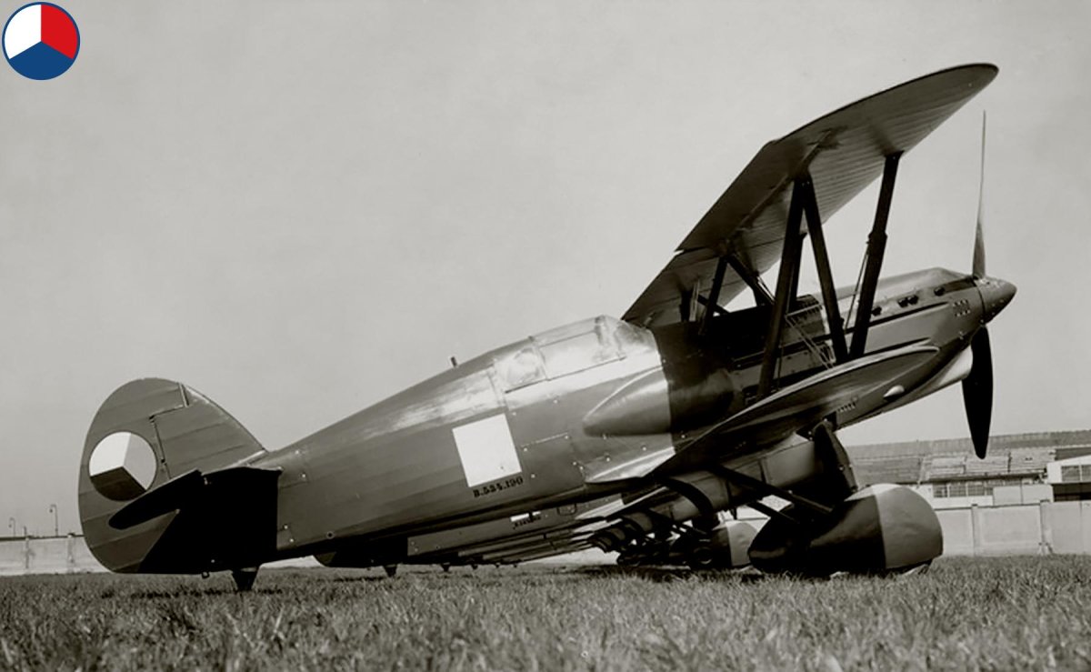 Самолет Avia b.534