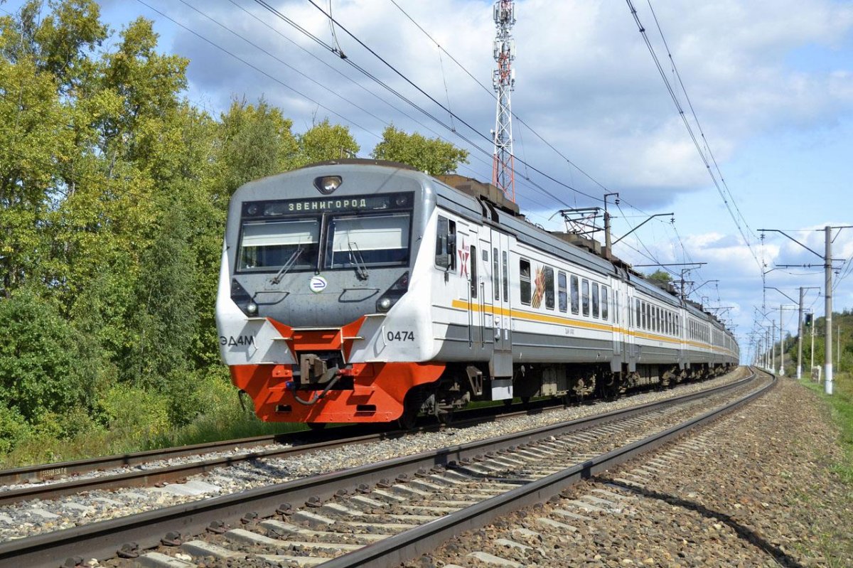 Электропоезд эд4м