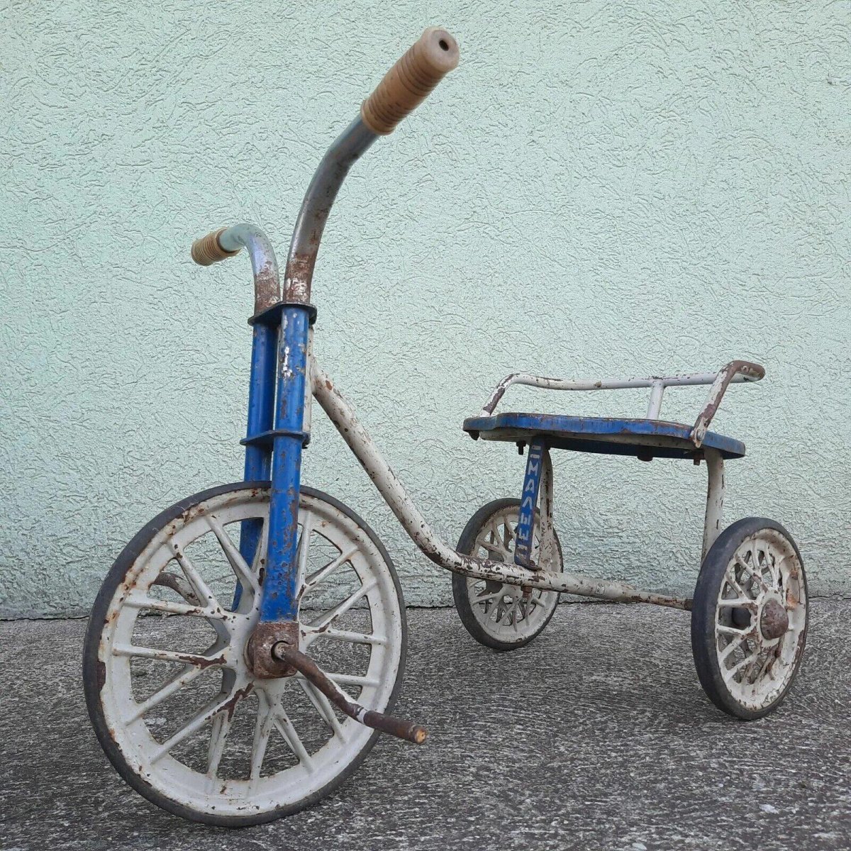 Велосипед Орлик СССР трехколесный