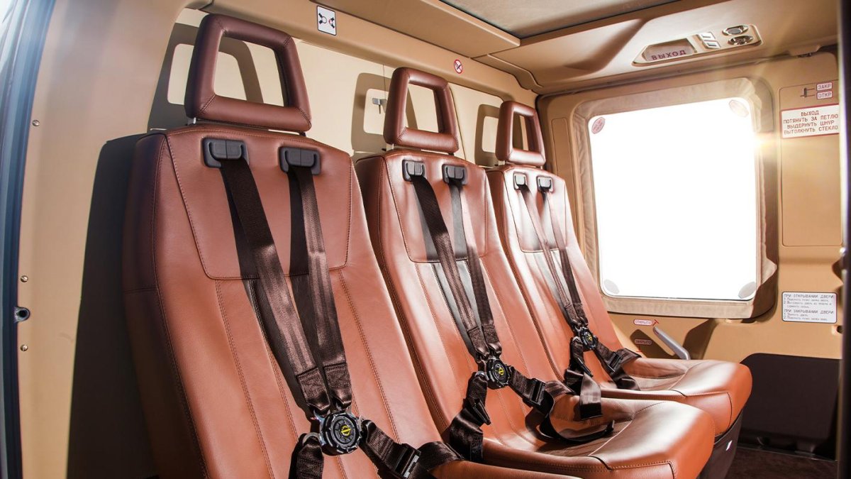 Ансат вертолет кабина