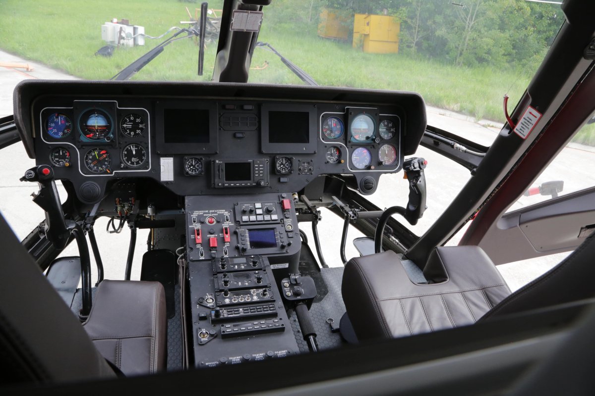 Ансат вертолет кабина