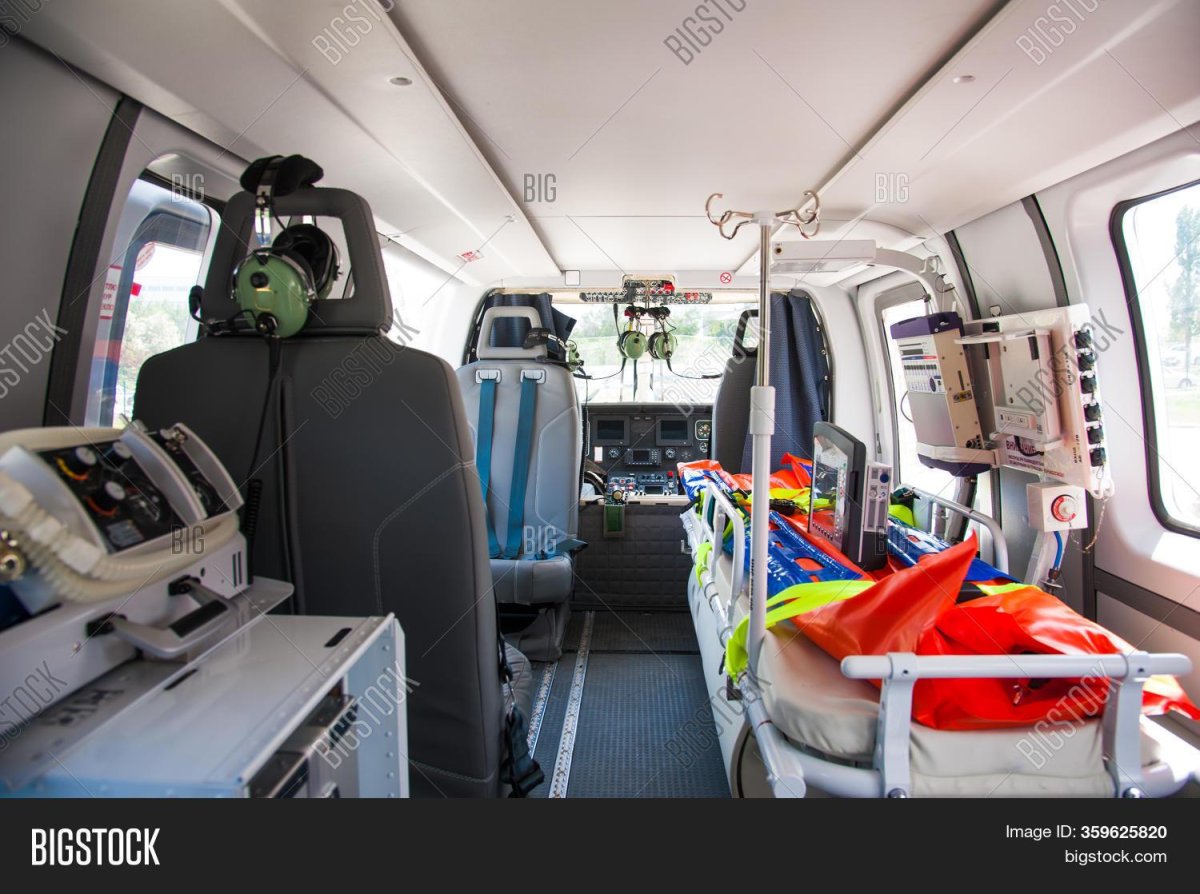 Вертолет Ансат внутри