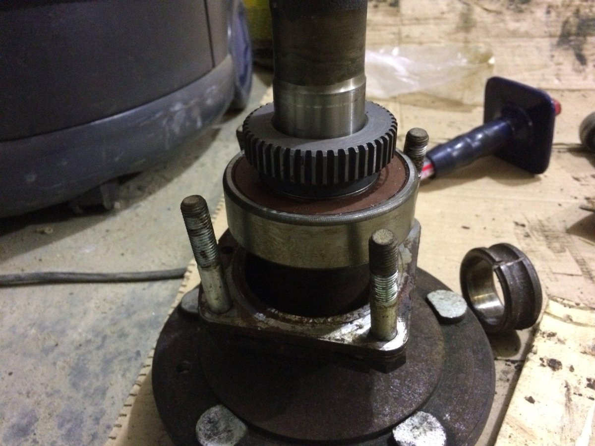 Подшипник ступицы полуоси Нива 2121