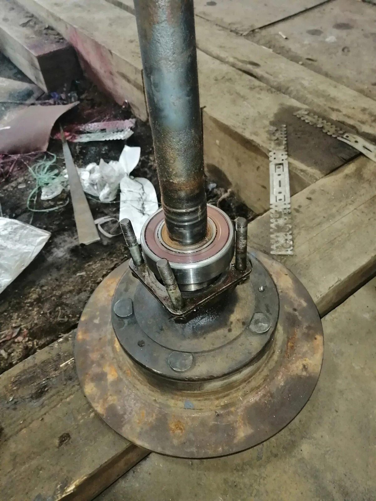 Нива Шевроле подшипник полуоси заднего моста