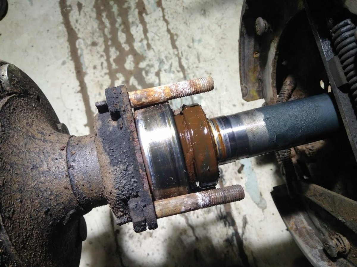 Полуось Нива 2121