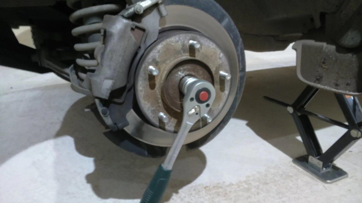 Регулировка ступичных подшипников Нива Шевроле