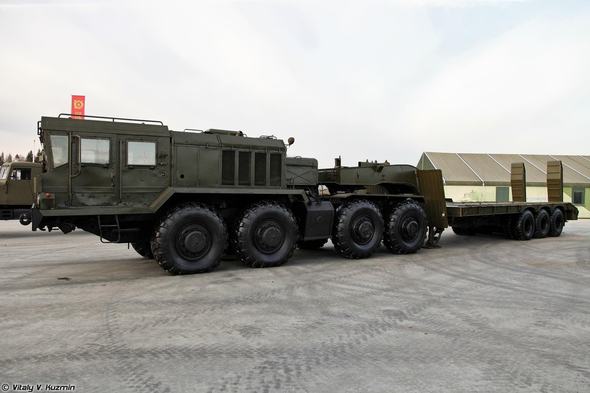 Седельный тягач КЗКТ-7428 Русич