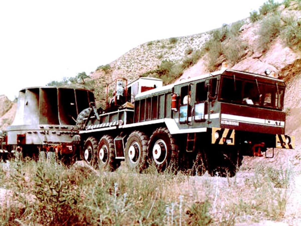 Седельный тягач КЗКТ-7428 Русич