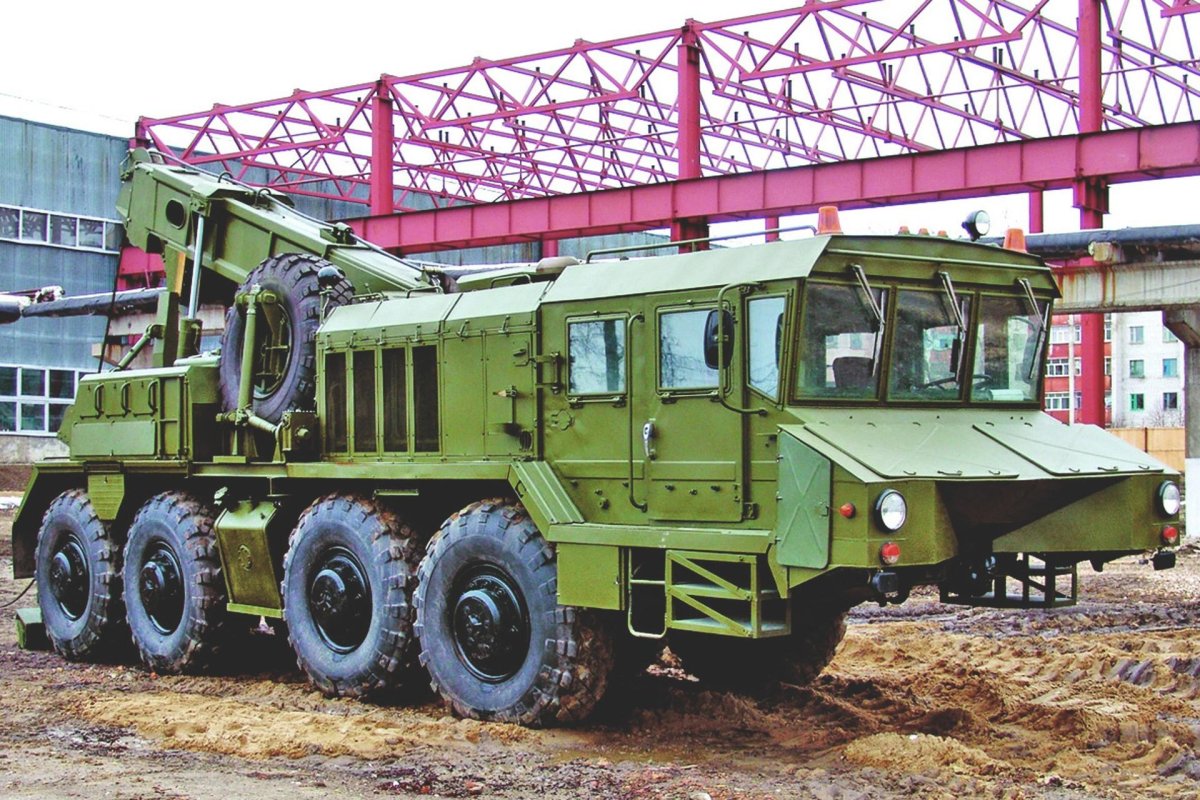 Тягач КЗКТ-7428 «Русич»