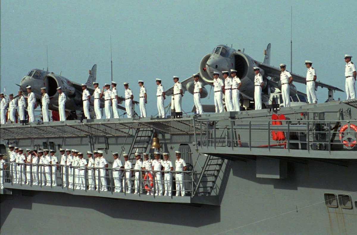 Авианосец Таиланда