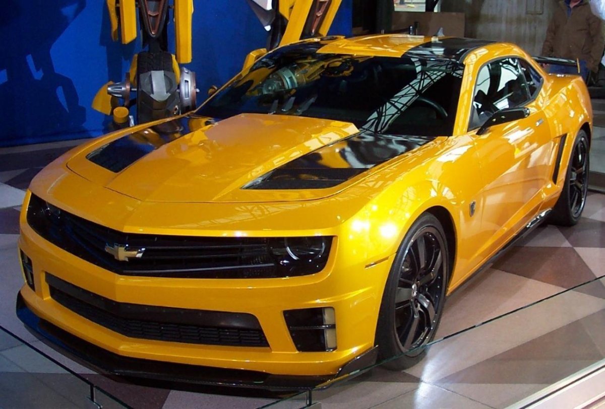 Chevrolet Camaro Бамблби