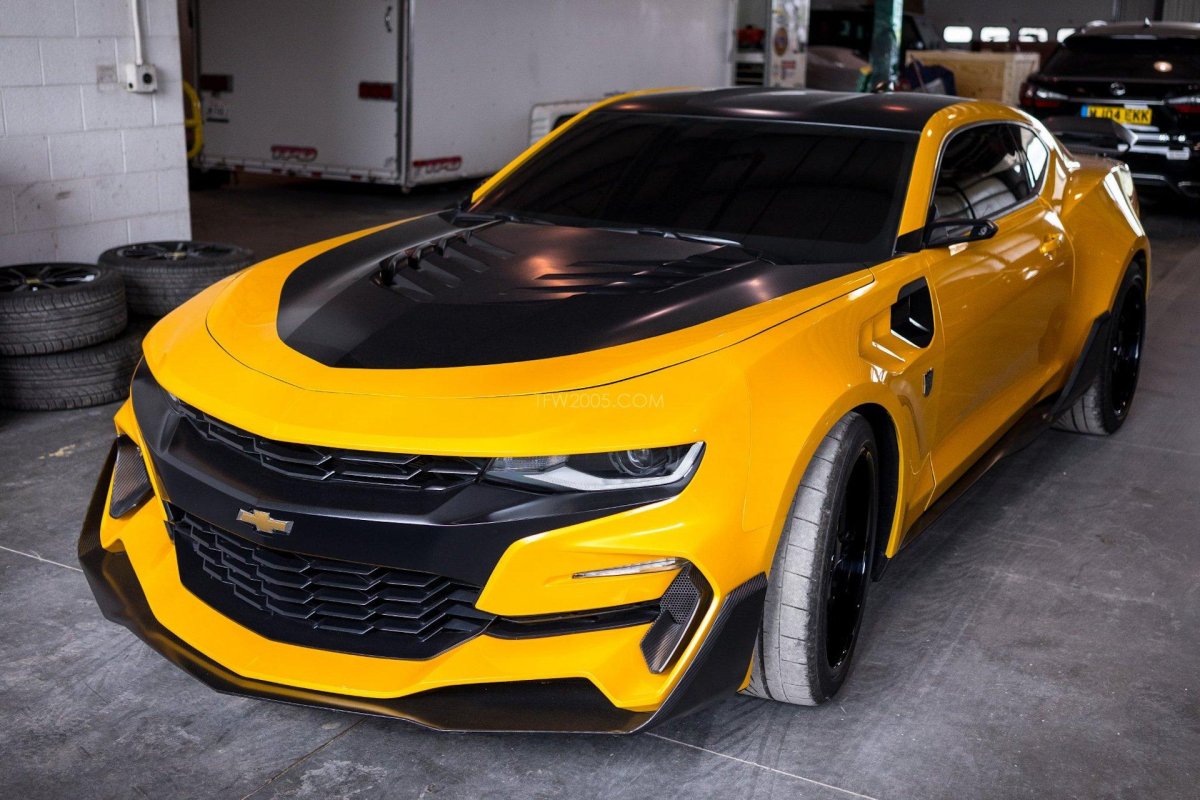 Chevrolet Camaro zl1 Бамблби