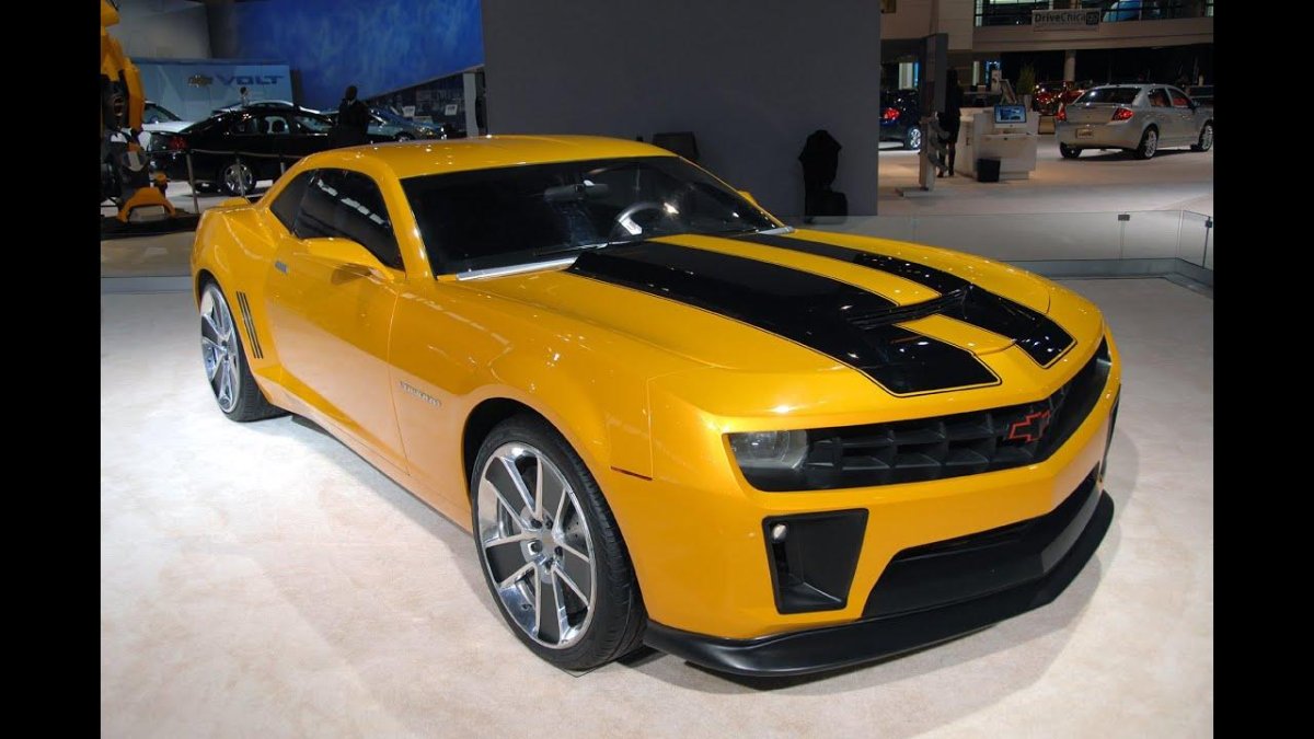 Шевроле Камаро 2017 Бамблби