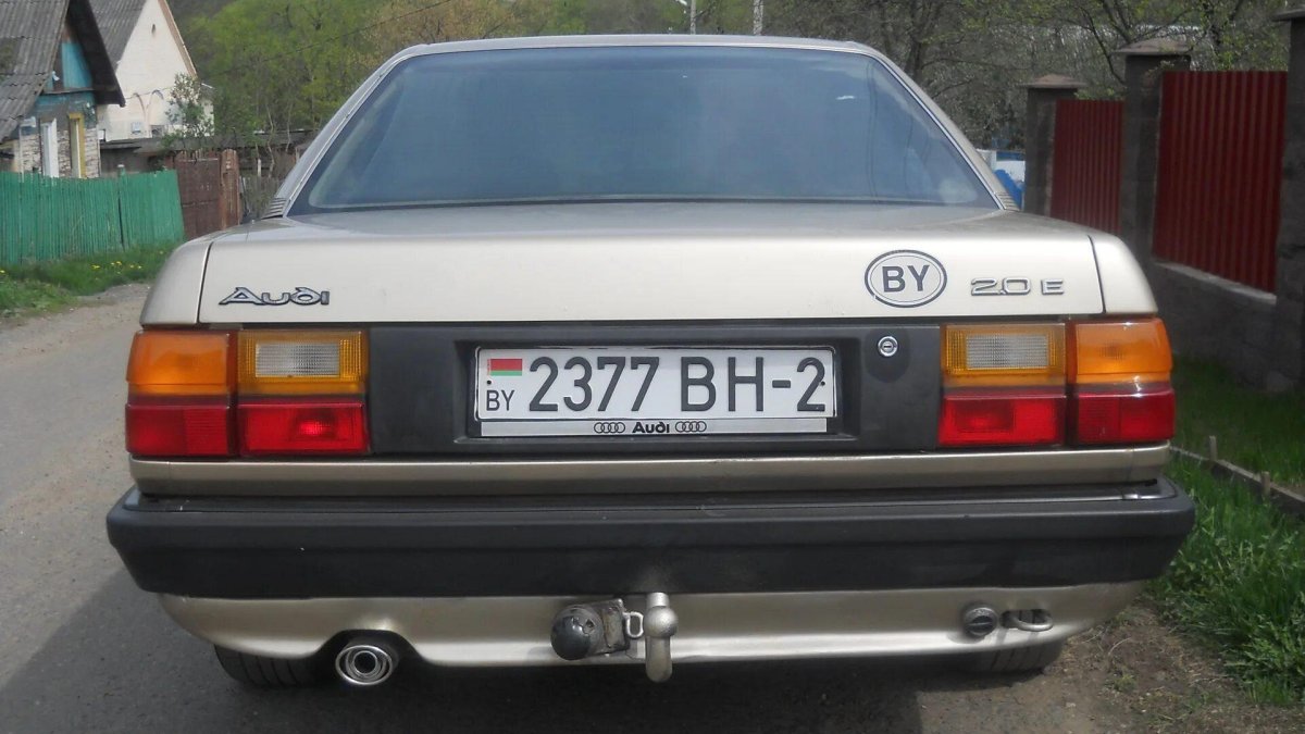 Ауди 100 с3 сигара