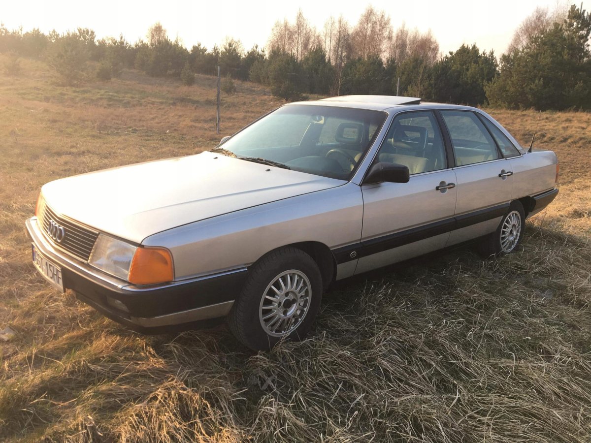 Ауди сигара 80