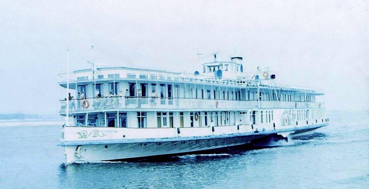 Теплоход Великая Княжна Ольга Николаевна