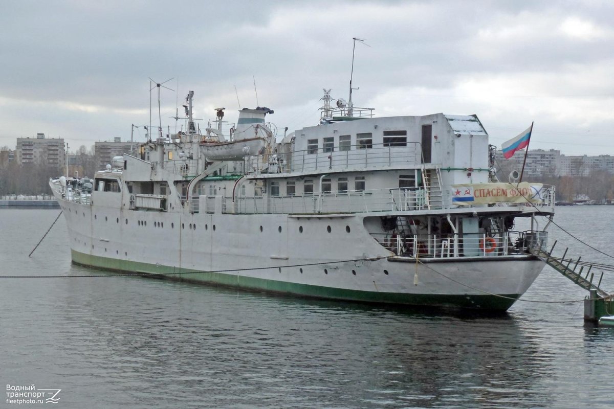 Теплоход Сайма