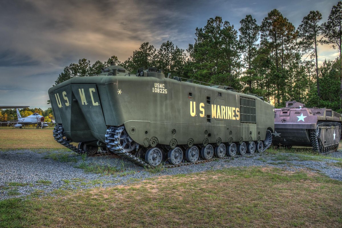 LVT-5 бронетранспортер