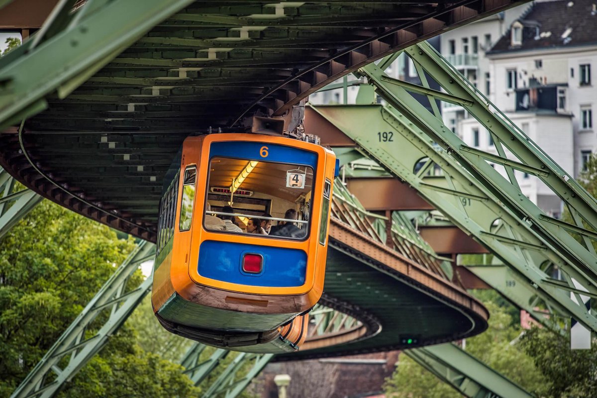 Швебебан Вупперталь