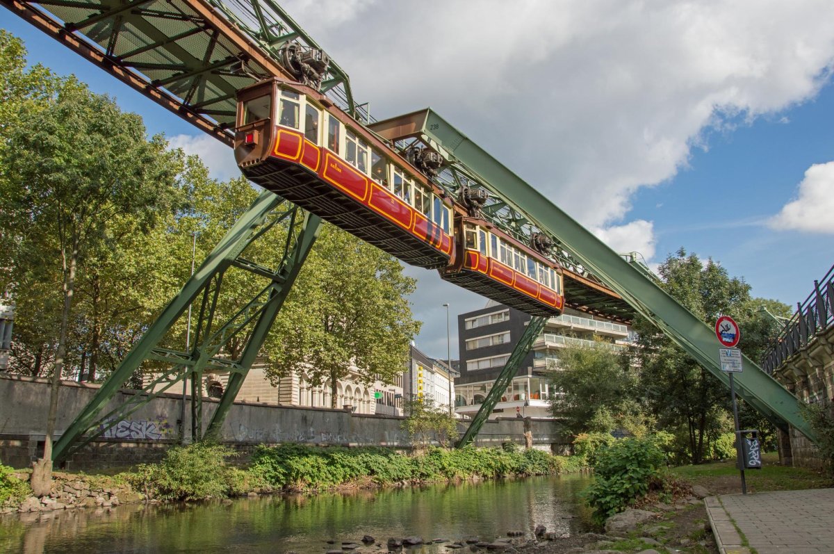 Слон Вупперталь