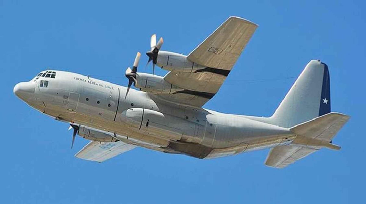 Самолет Hercules c130