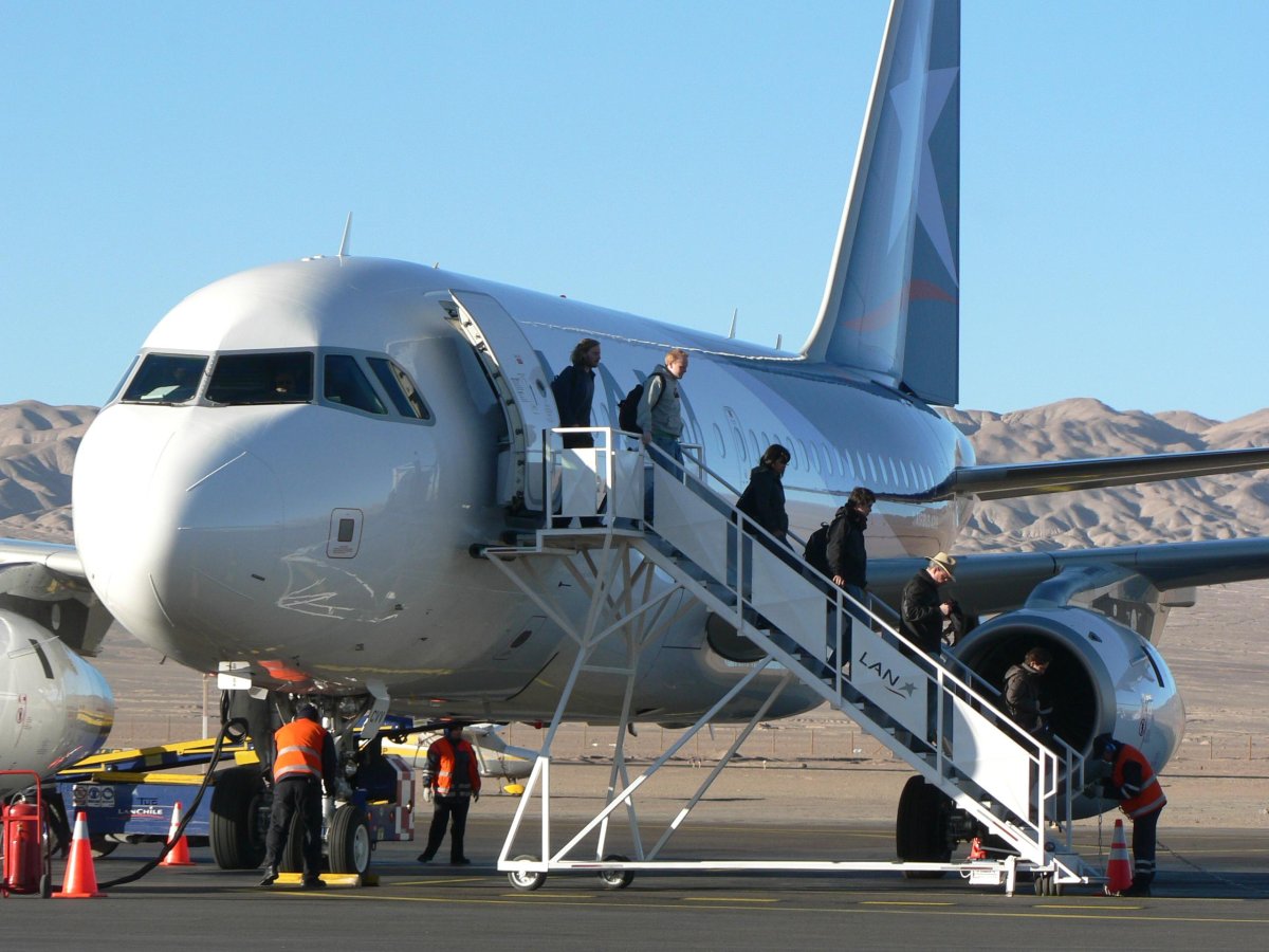 Аэропорт Сантьяго «Артуро мерино Бентес»