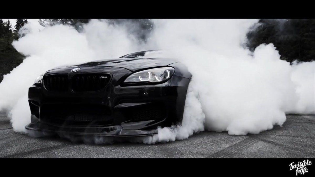 БМВ м5 черная дрифт