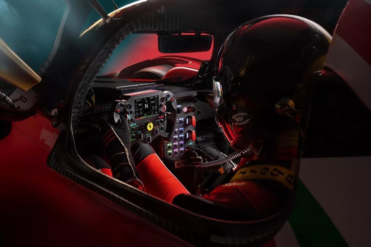 Ferrari 499p Cockpit