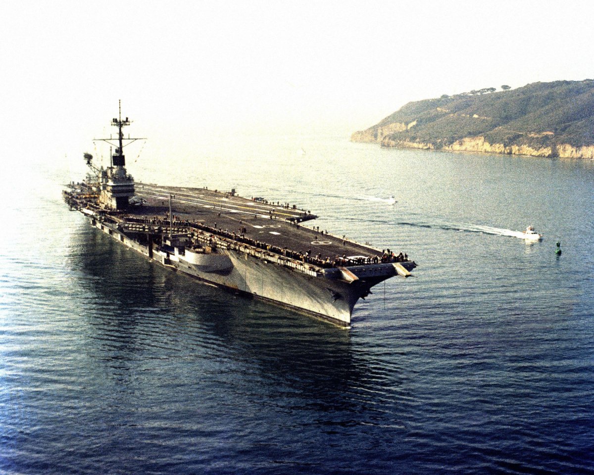 Авианосец рейнджер CV-61