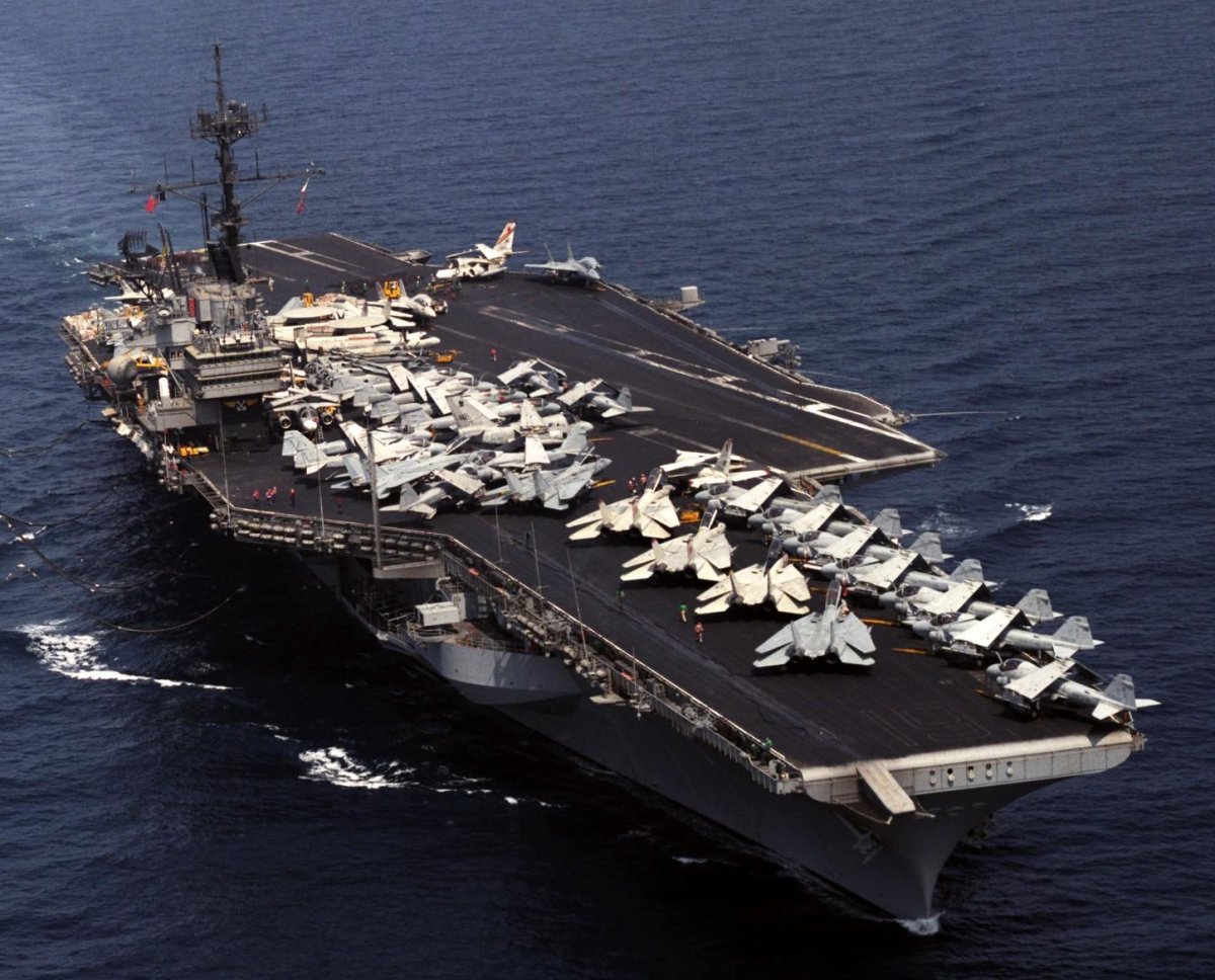 Авианосец Форрестол