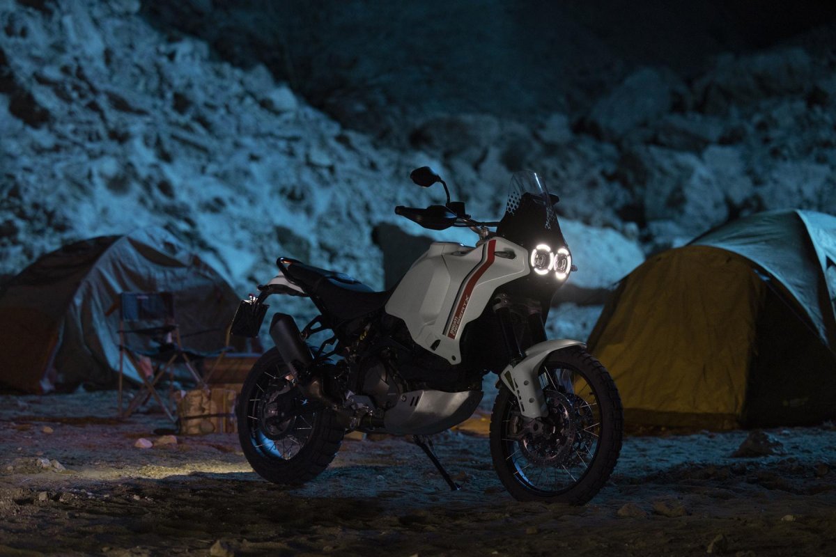 Ducati Desert 2022