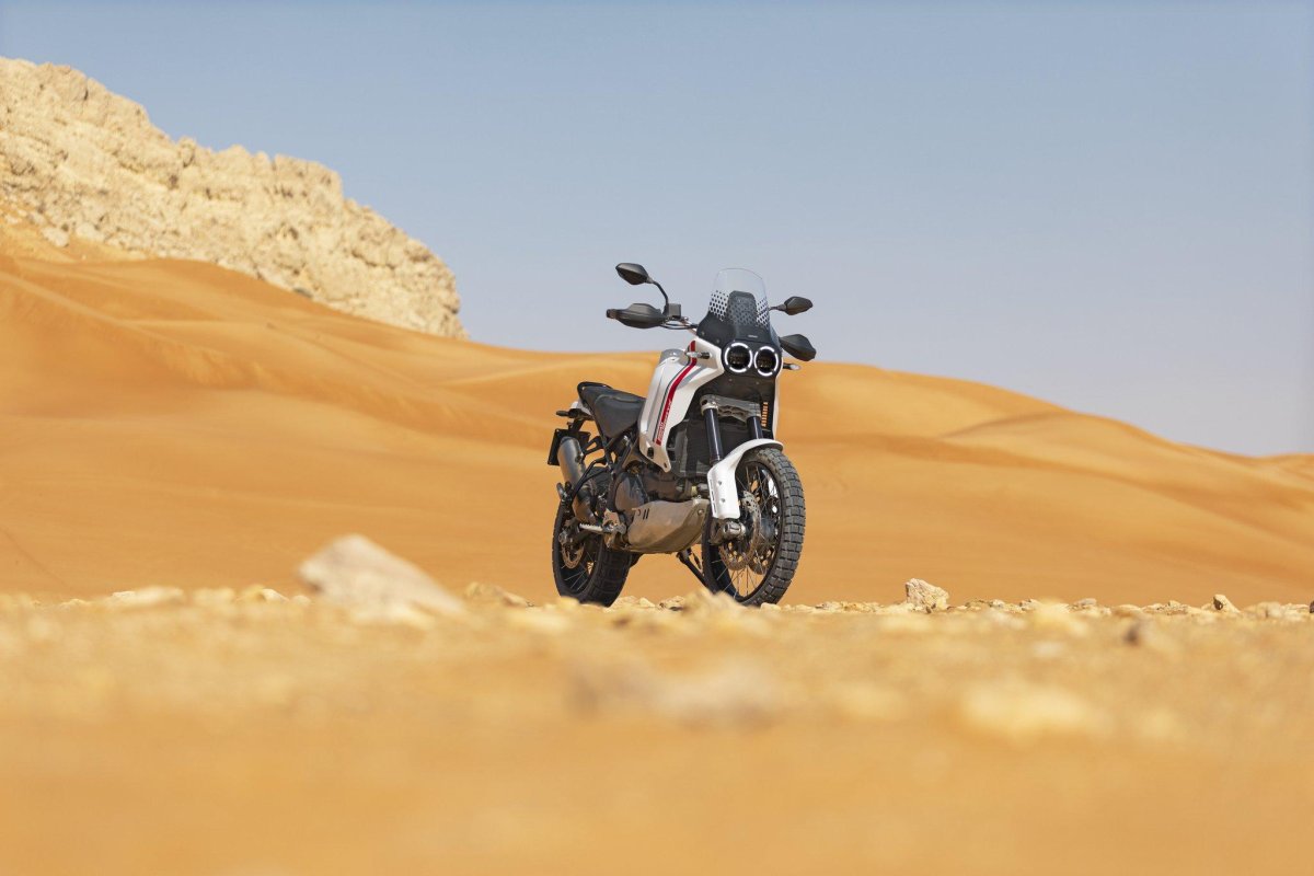 Ducati Desert x 2023
