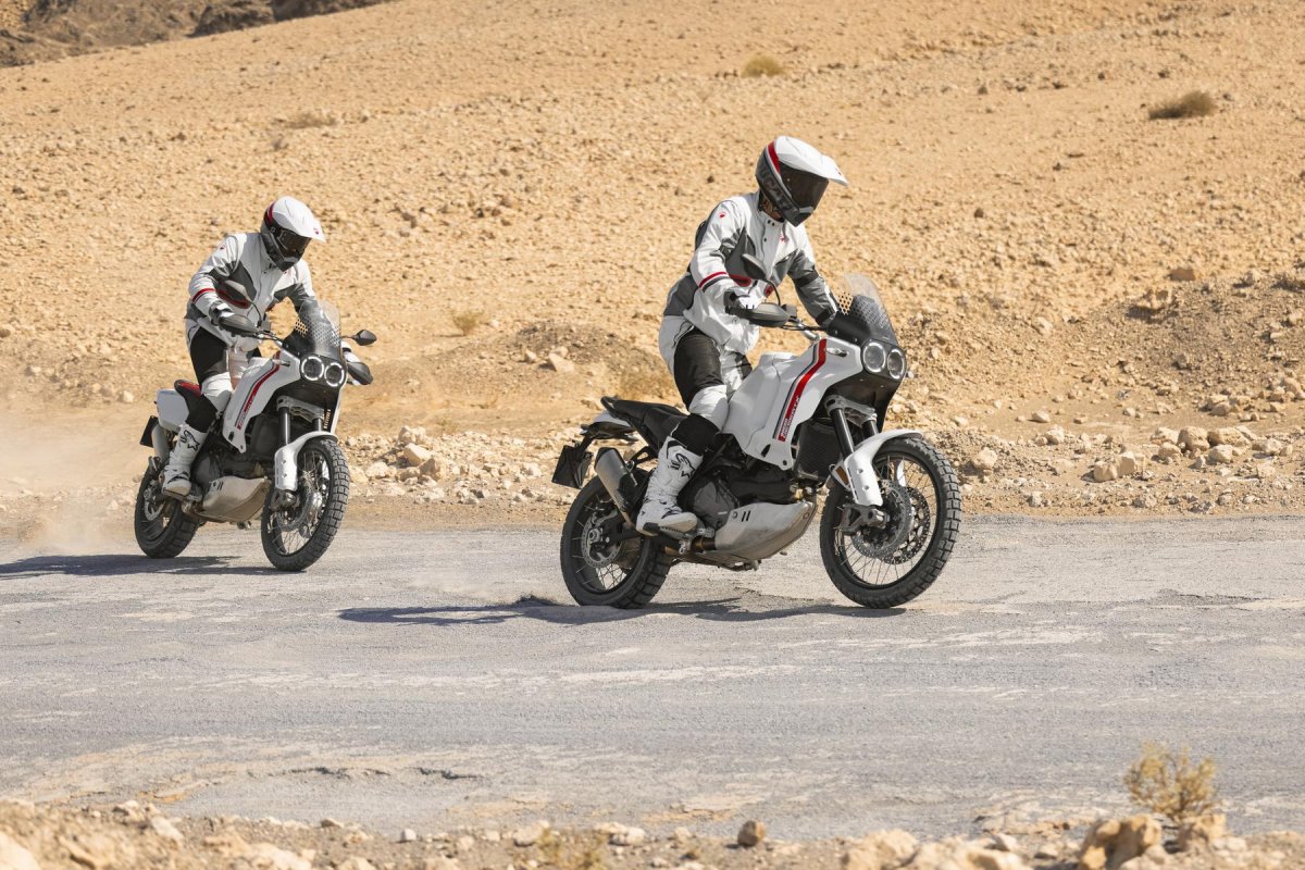 Ducati Desert x 2023