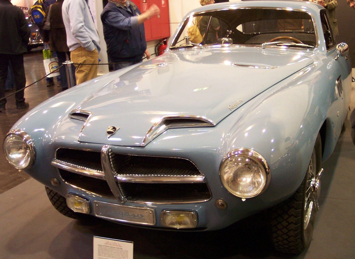 Pegaso z-102