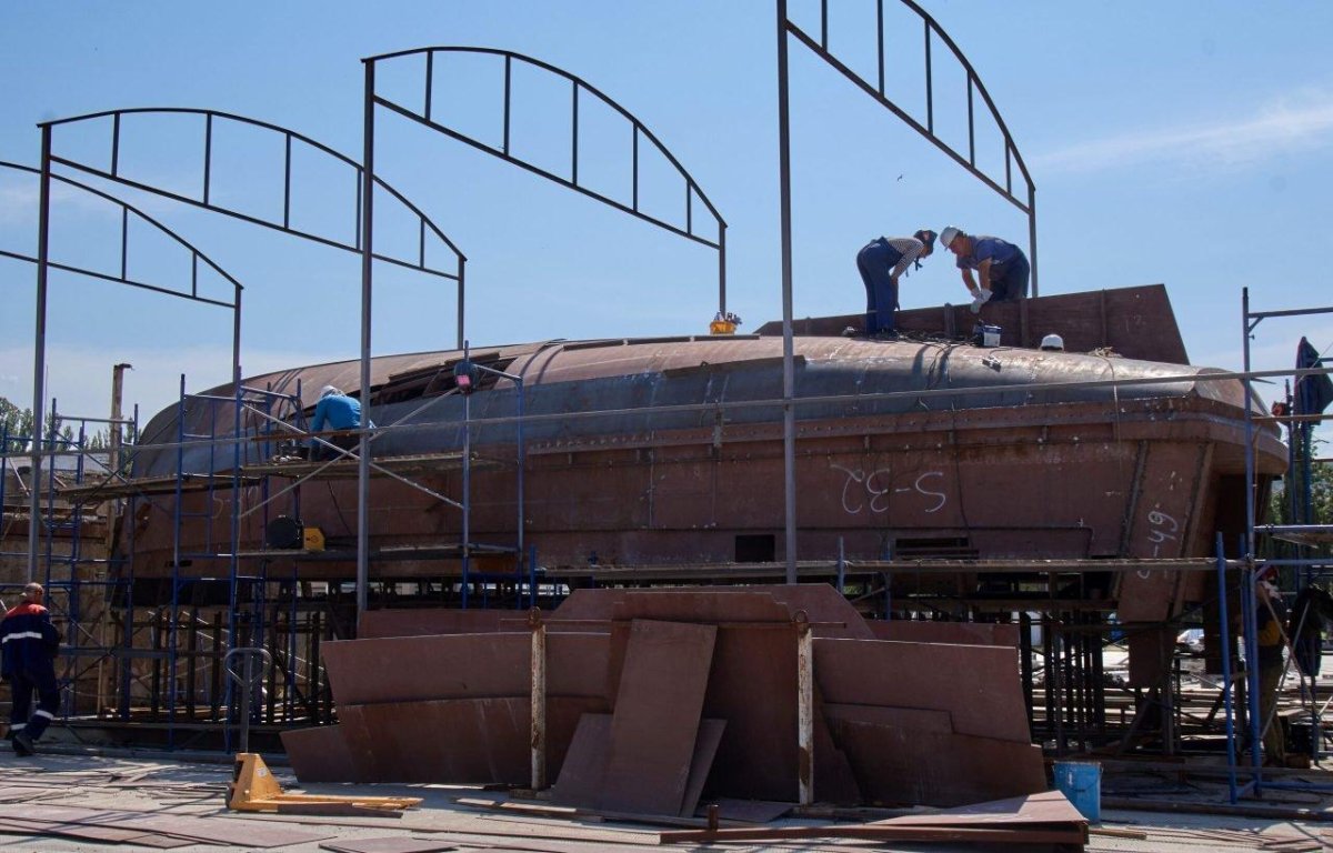 Яхта Попилов 1999