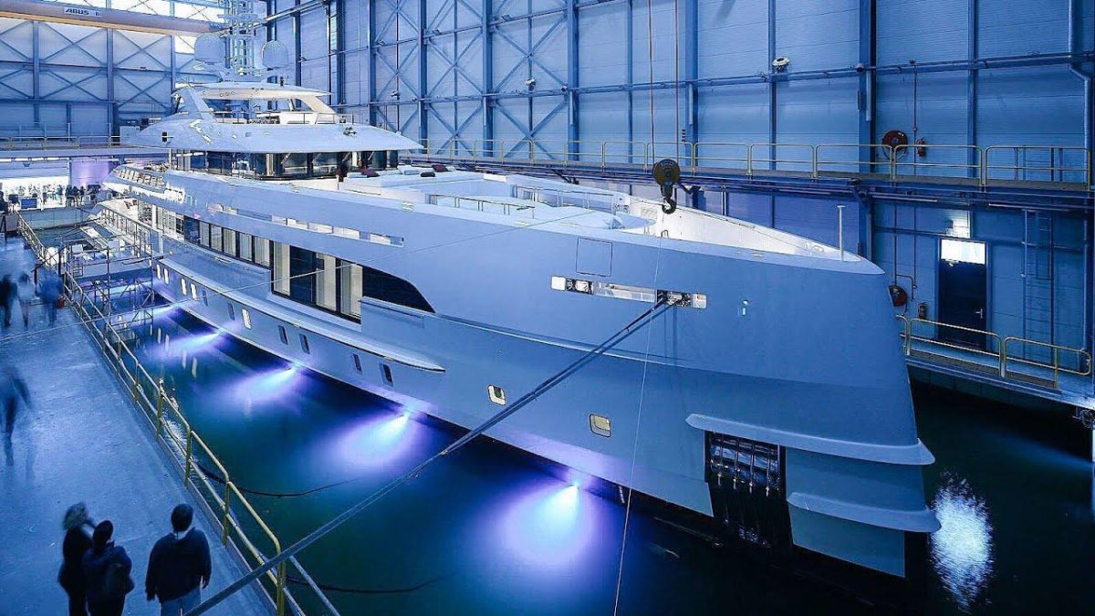 Верфь Heesen