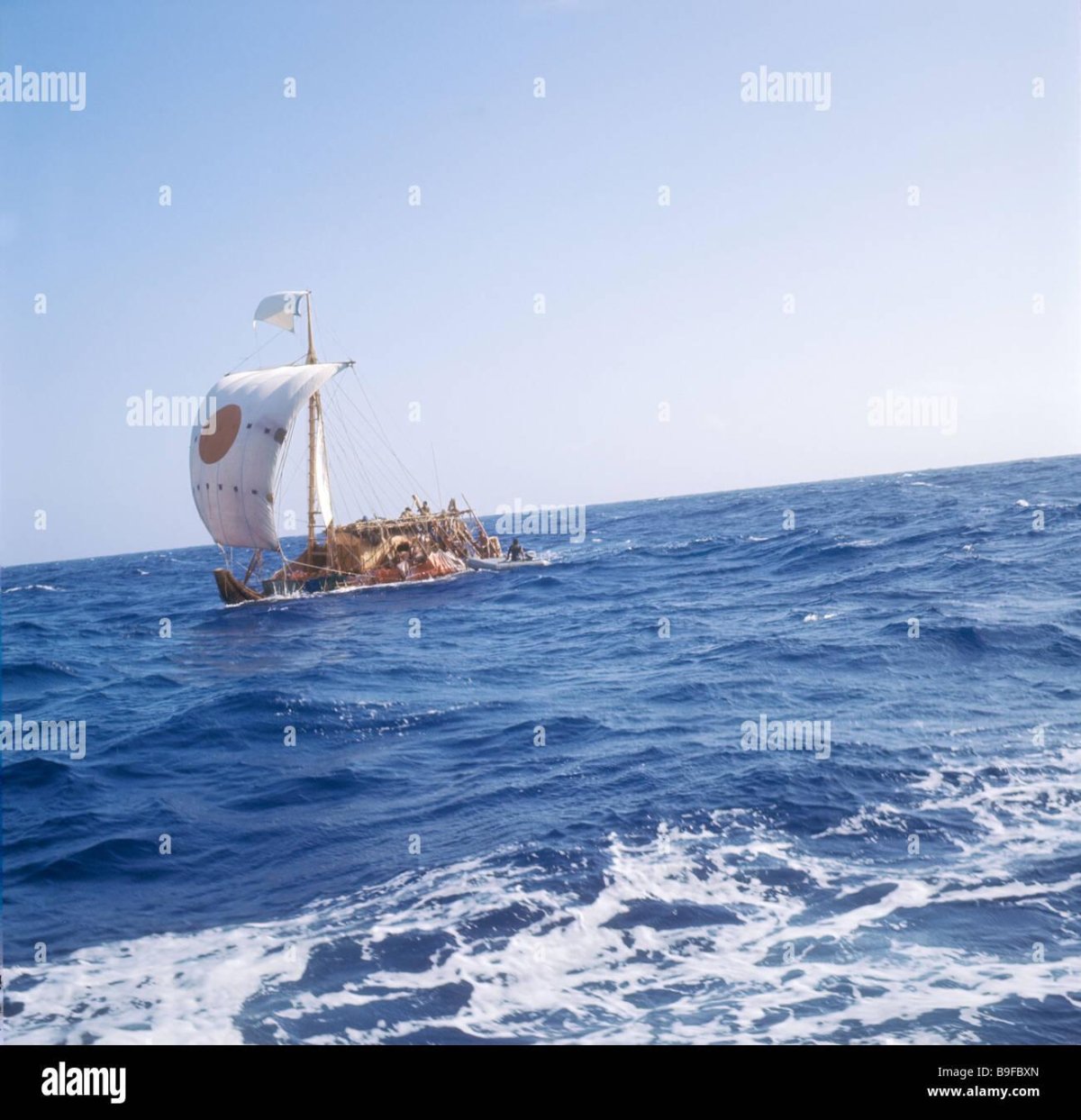 Тур Хейердал ра 2