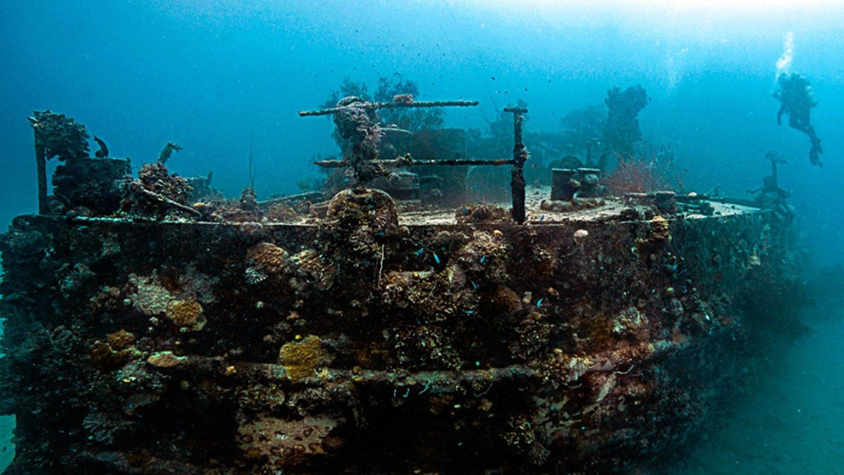 Лагуна трук в тихом океане