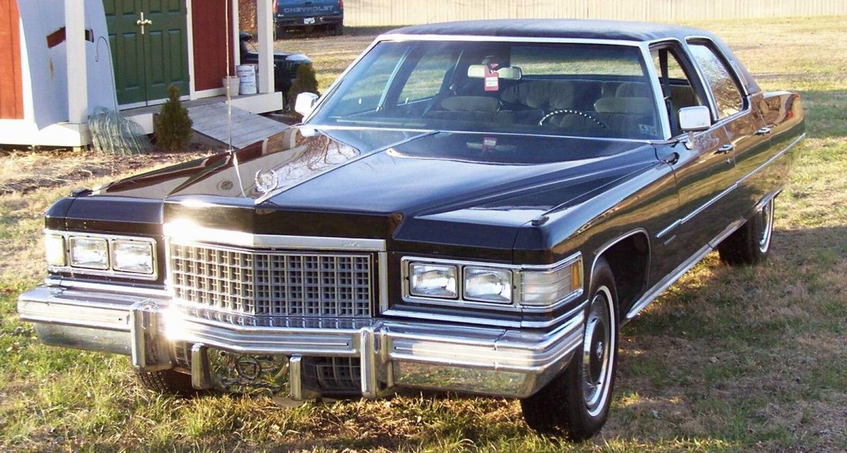Cadillac Fleetwood Brougham 1976